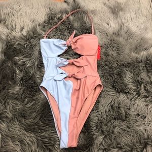 Gossip | One Piece | Bows | Dual Colour